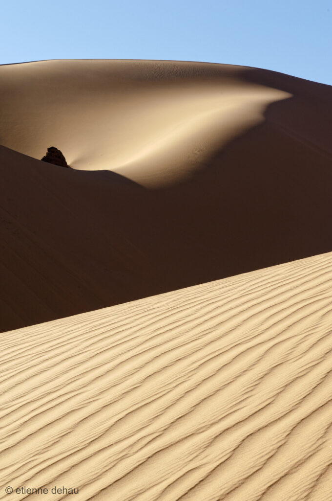 paysage de désert dans la région de Djanet dans le Sud algérien