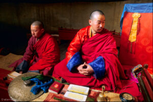 cérémonie bouddhiste dans le temple d'Amarbayasgalant.