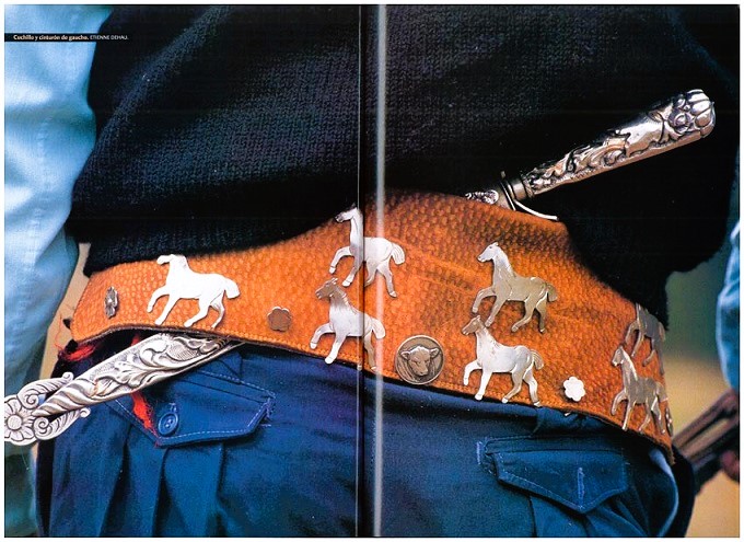 couteau d'un gaucho de Patagonie en Argentine